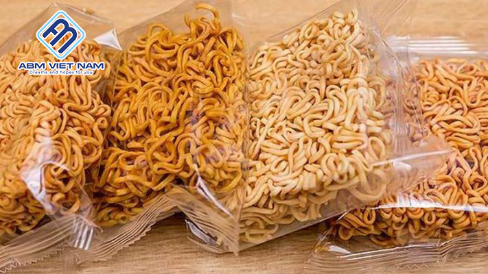 Đồ ăn khô sẽ giúp bạn có cảm giác ấm lòng nơi đất khách.