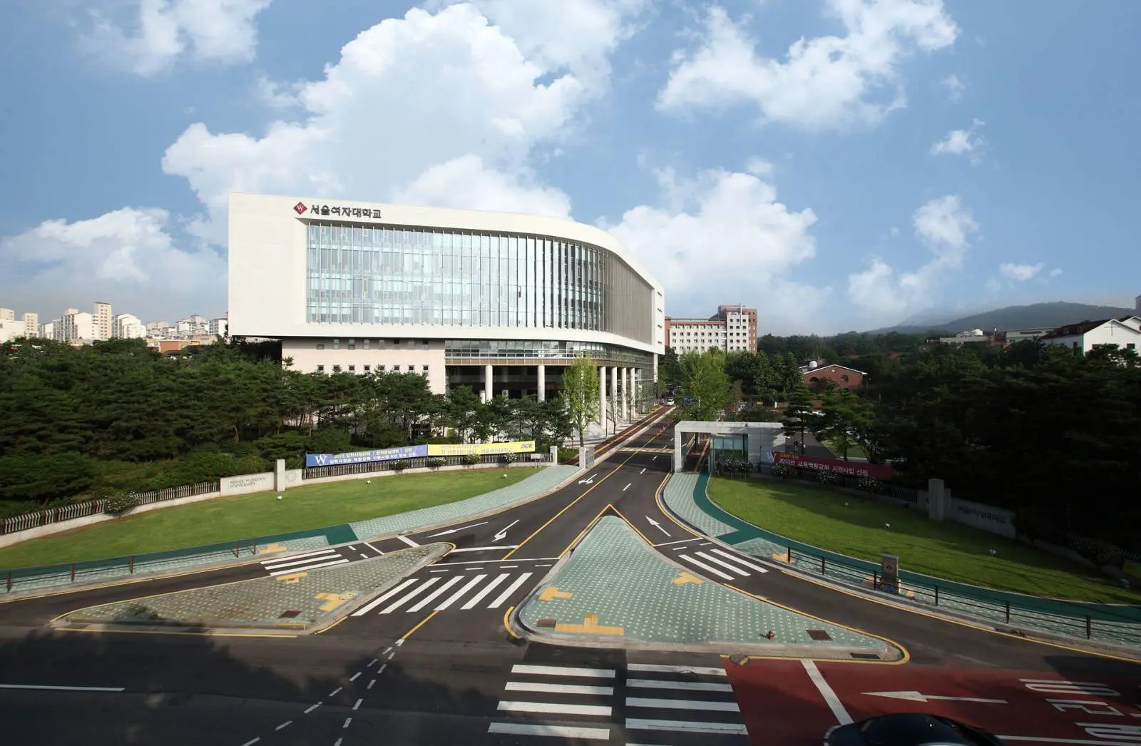 ĐẠI HỌC NỮ SEOUL (SEOUL WOMEN’S UNIVERSITY) – MÔI TRƯỜNG GIÁO DỤC HÀNG ĐẦU DÀNH CHO NỮ SINH TẠI HÀN QUỐC